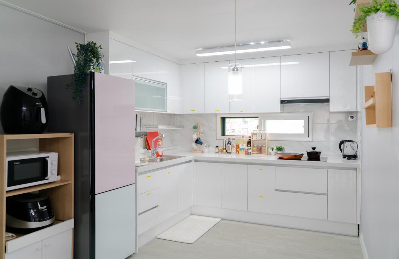Station 4min, Perfect For Family Guest house